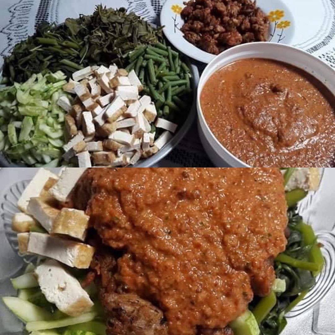 Malaysian Pecel Peanut Sauce Dish