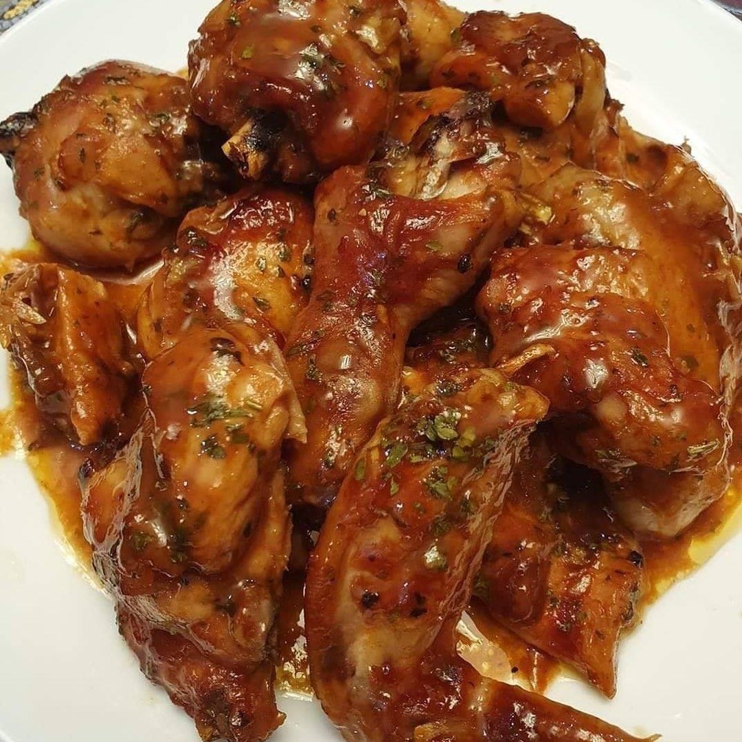 Easy Oven-Grilled Chicken Inspired by Domino's