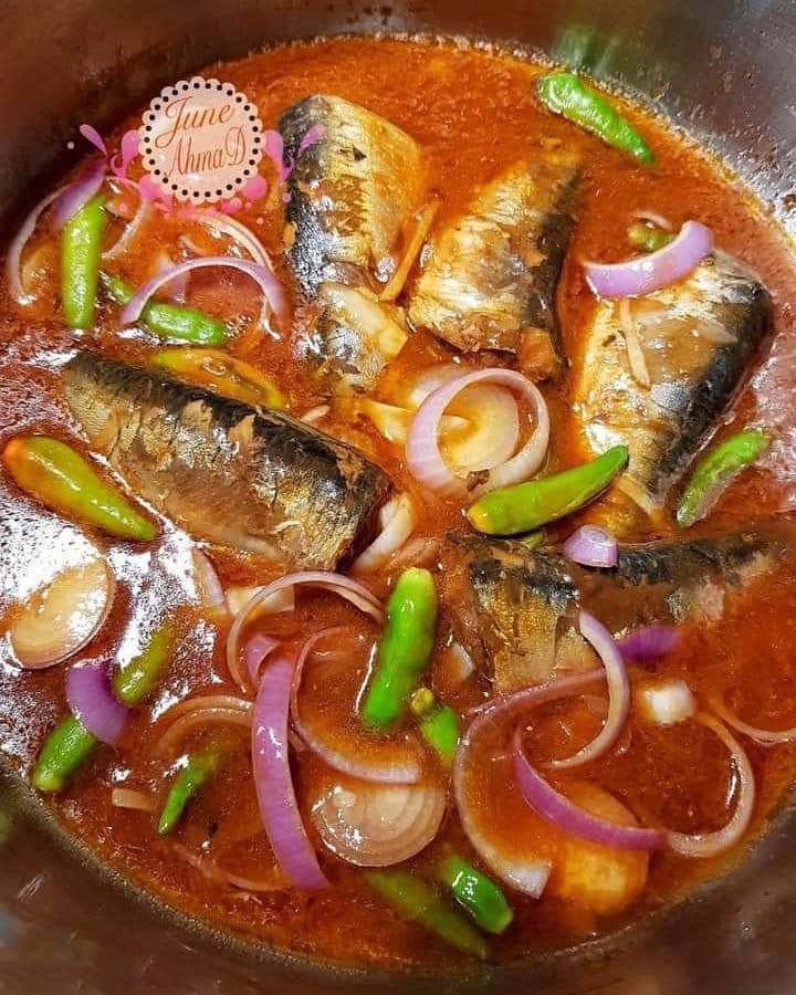 Tamarind Sardine Stir-Fry