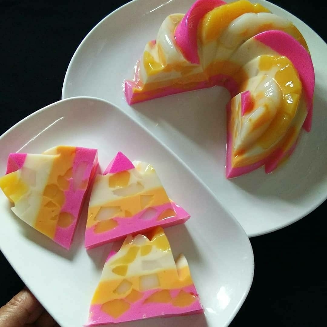 Malaysian Sumi Agar-Agar Pudding