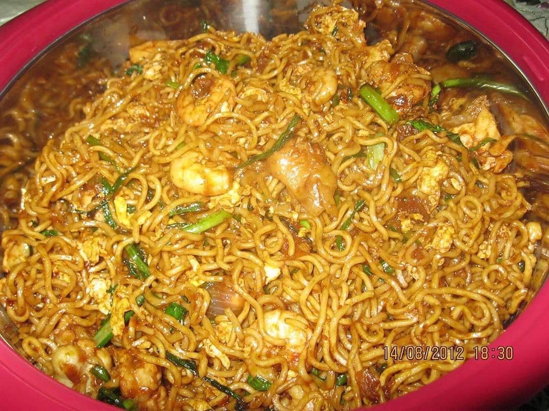 Viral Maggi Fried Noodles
