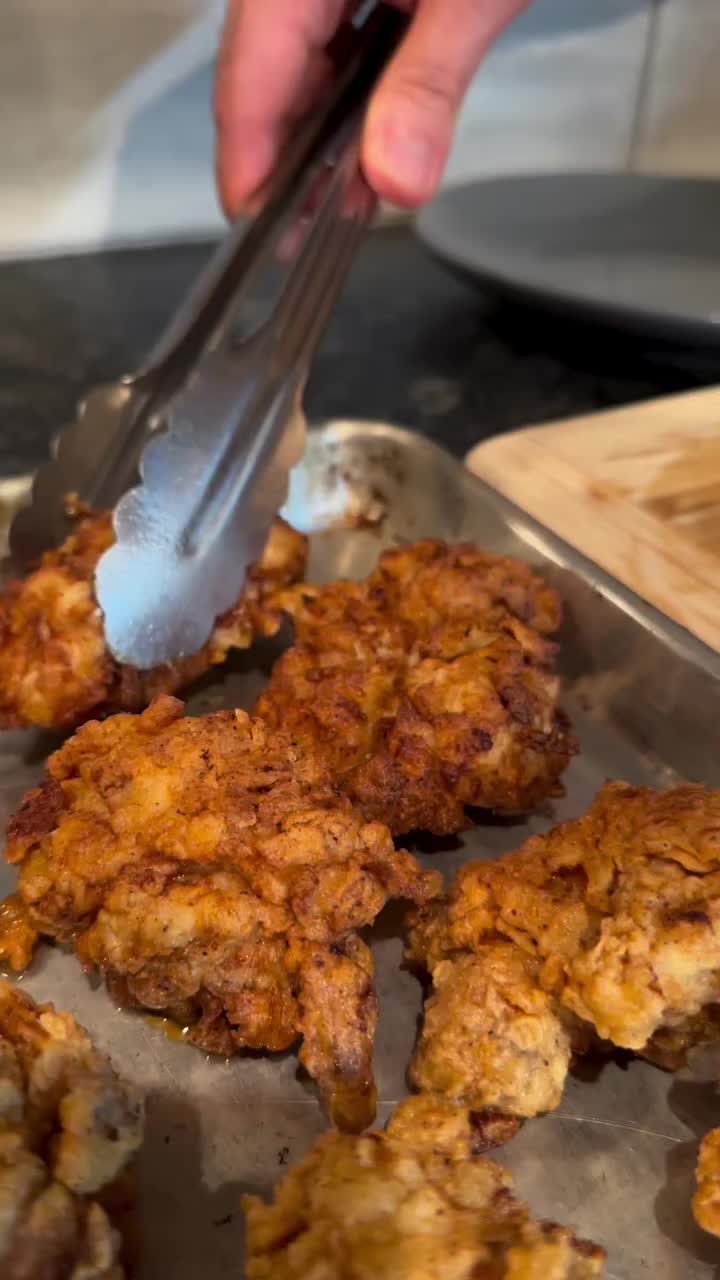 Buttermilk Fried Chicken with Dipping Sauce