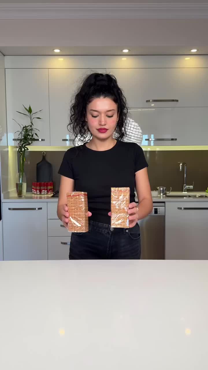 No-Bake Petibör Biscuit Cake