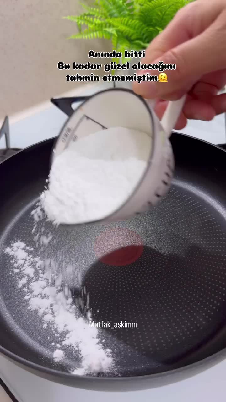 Pan-Fried Caramelized Milk Pudding
