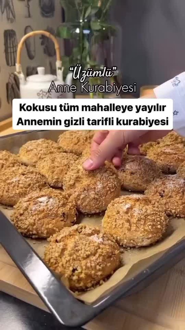 Anne's Raisin Walnut Cookies