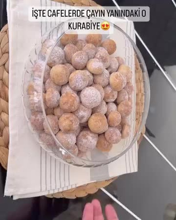 Cinnamon Bite-Sized Cookies