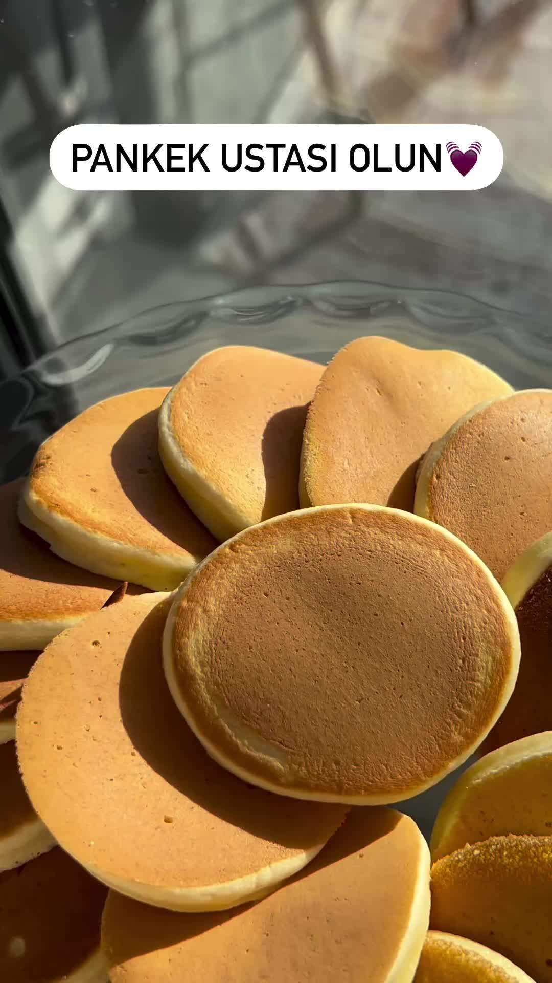Simple Fluffy Pancakes