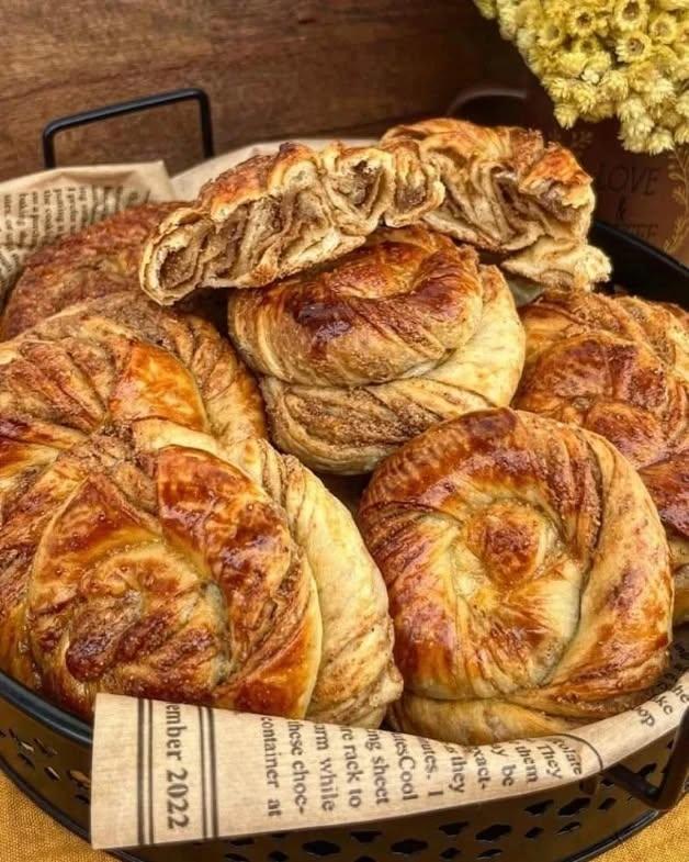 Poppy Seed Filled Pastry Buns