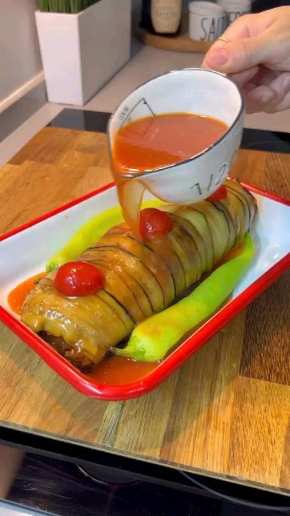 Meat-Stuffed Eggplant Rolls