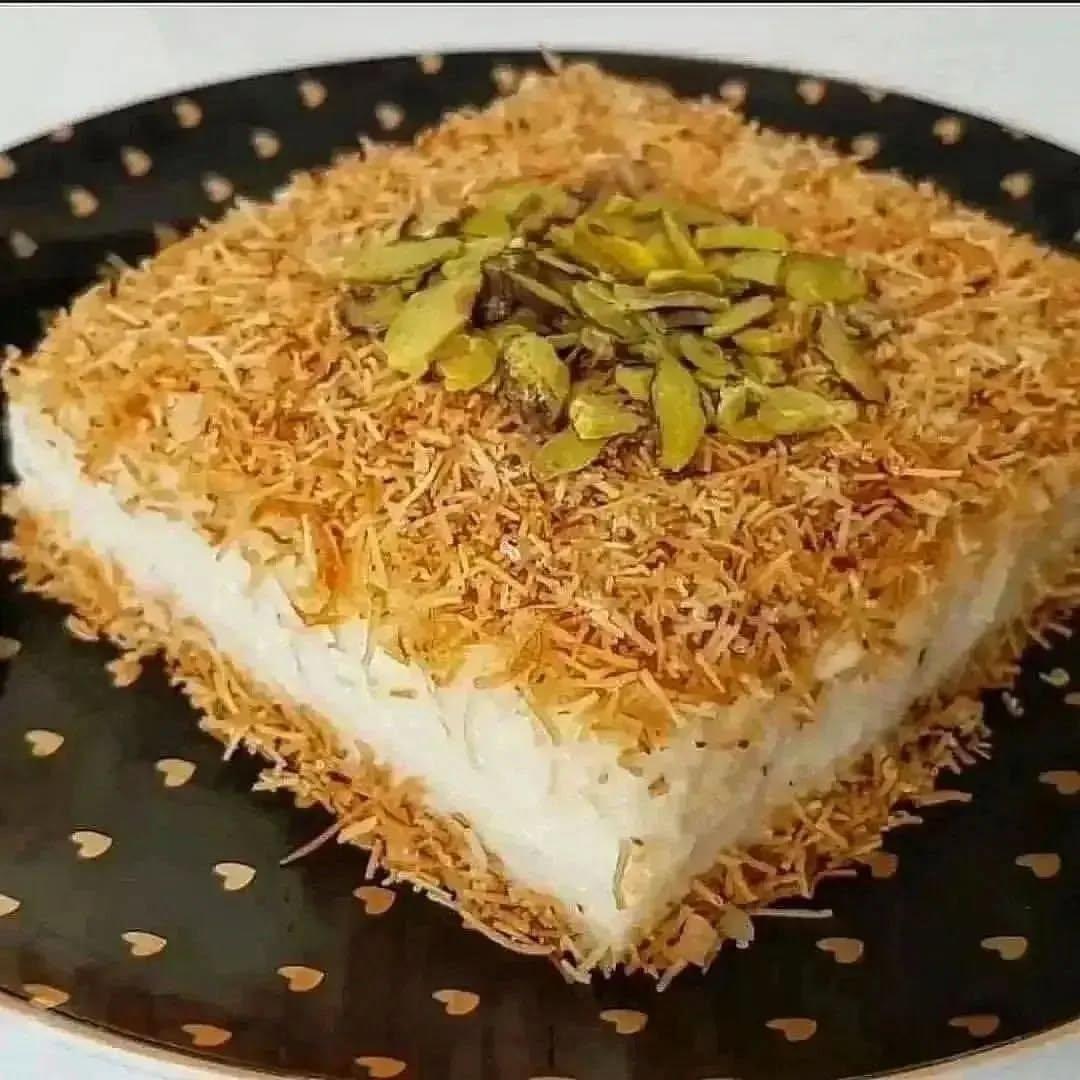 Turkish Muhallebi Kadayıf Dessert