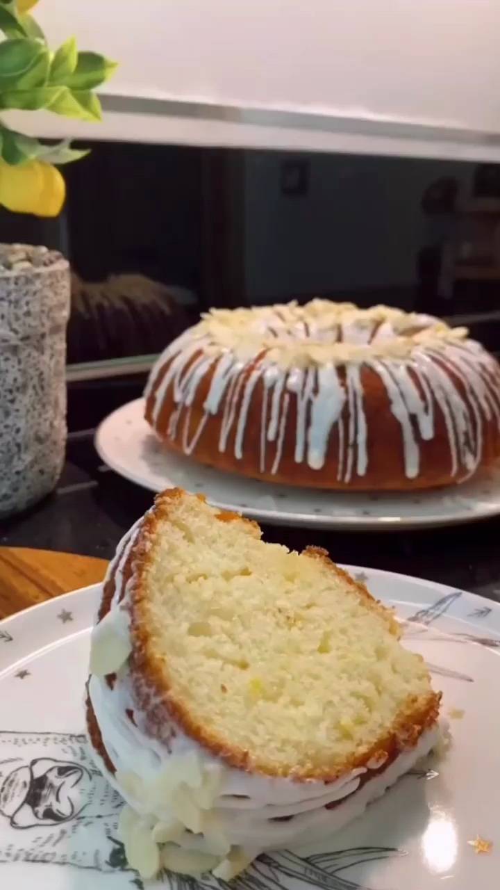Moist and Zesty Lemon Cake
