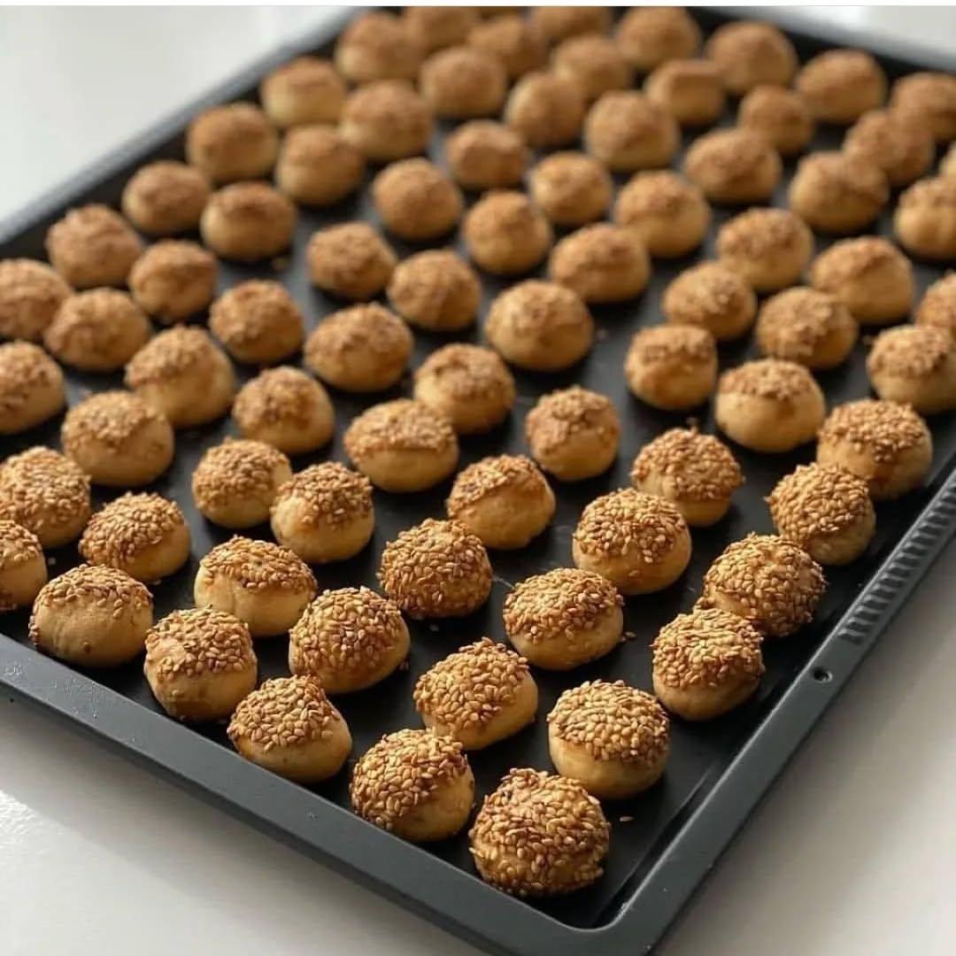 Mahlep-Infused Cookies