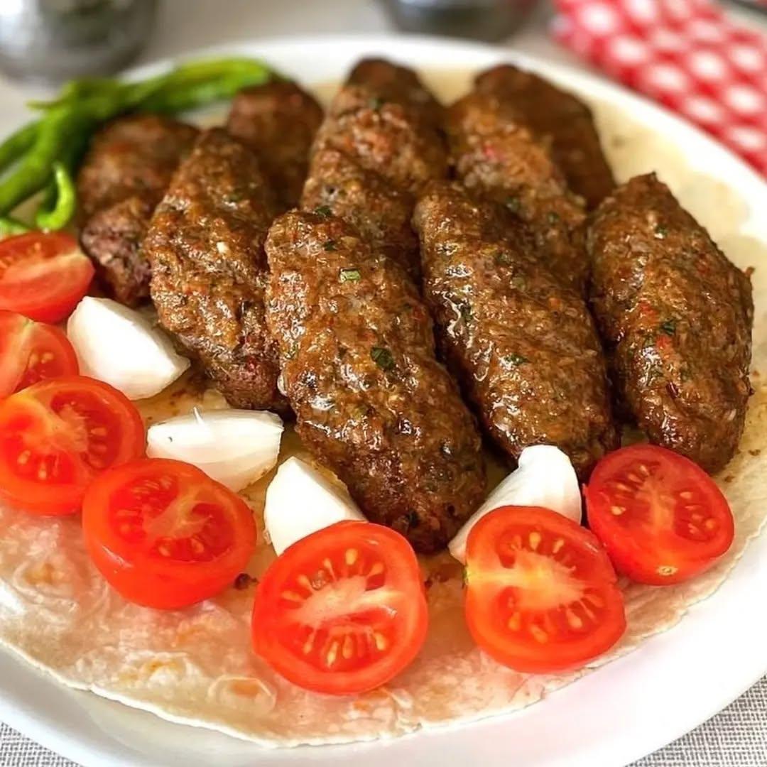Baked Turkish Meatballs with Vegetables