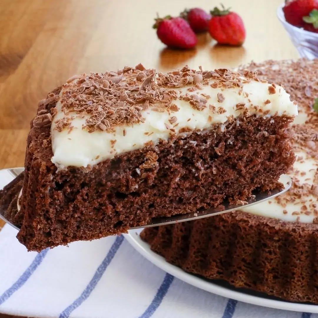 Soft Chocolate Cake with Custard