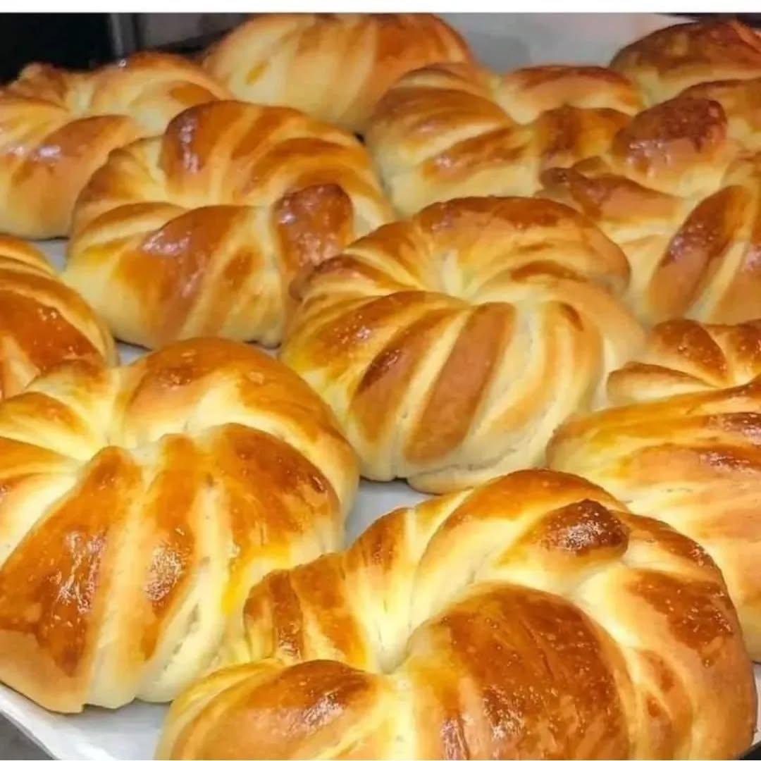 Turkish Shaped Yeast Pastry