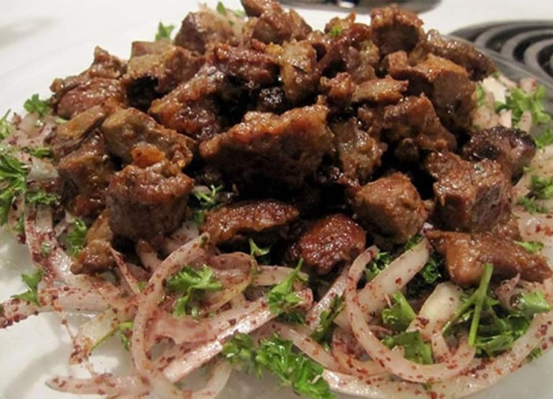 Sautéed Chicken Liver with Salad
