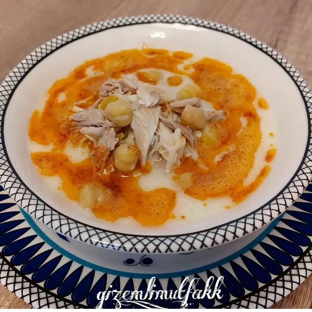 Traditional Turkish Pasha Chicken Soup