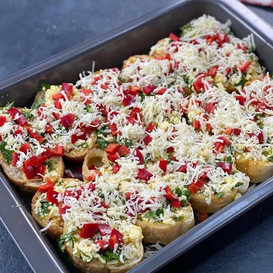Stale Bread Borek with Eggs and Cheese