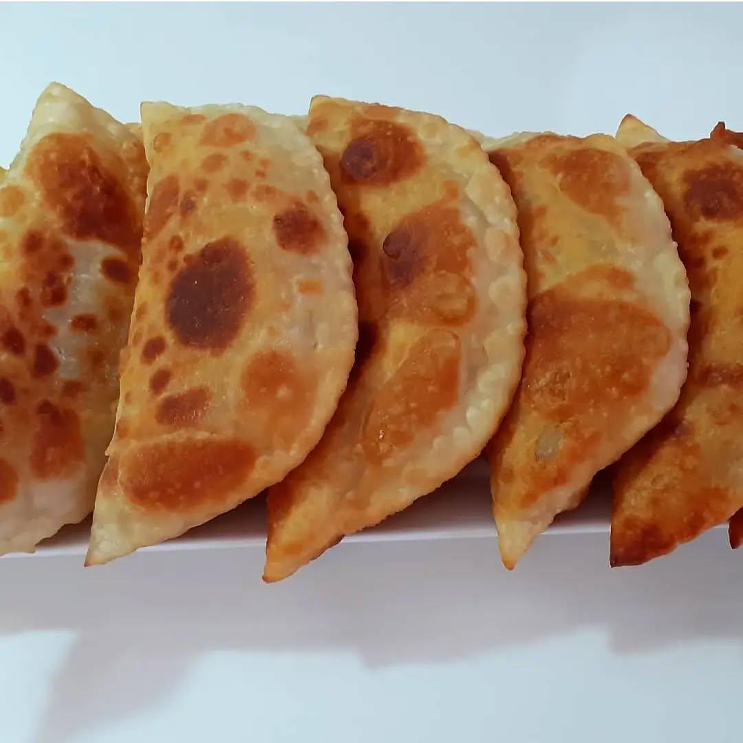 Turkish Fried Pastry with Meat Filling