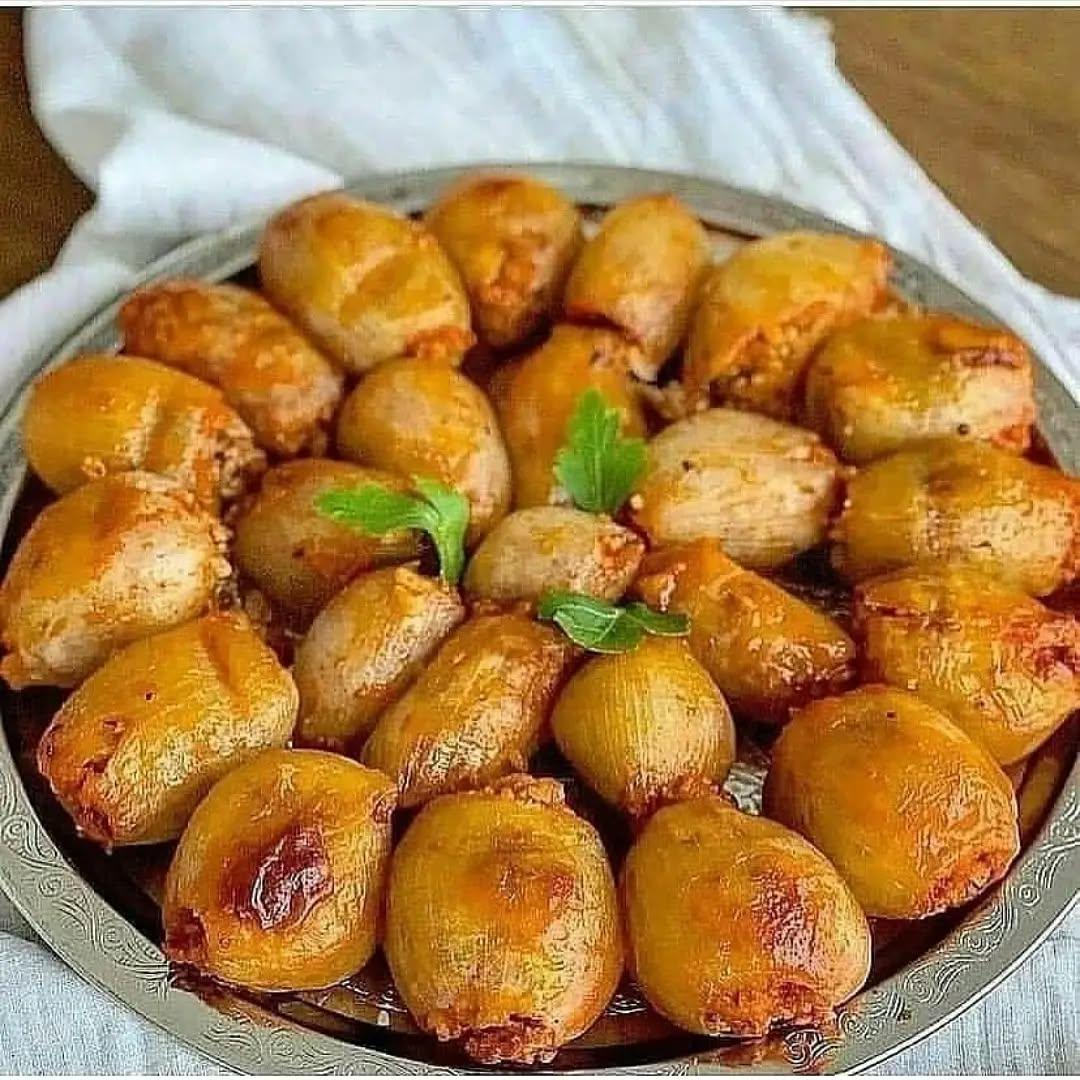 Turkish Stuffed Onions