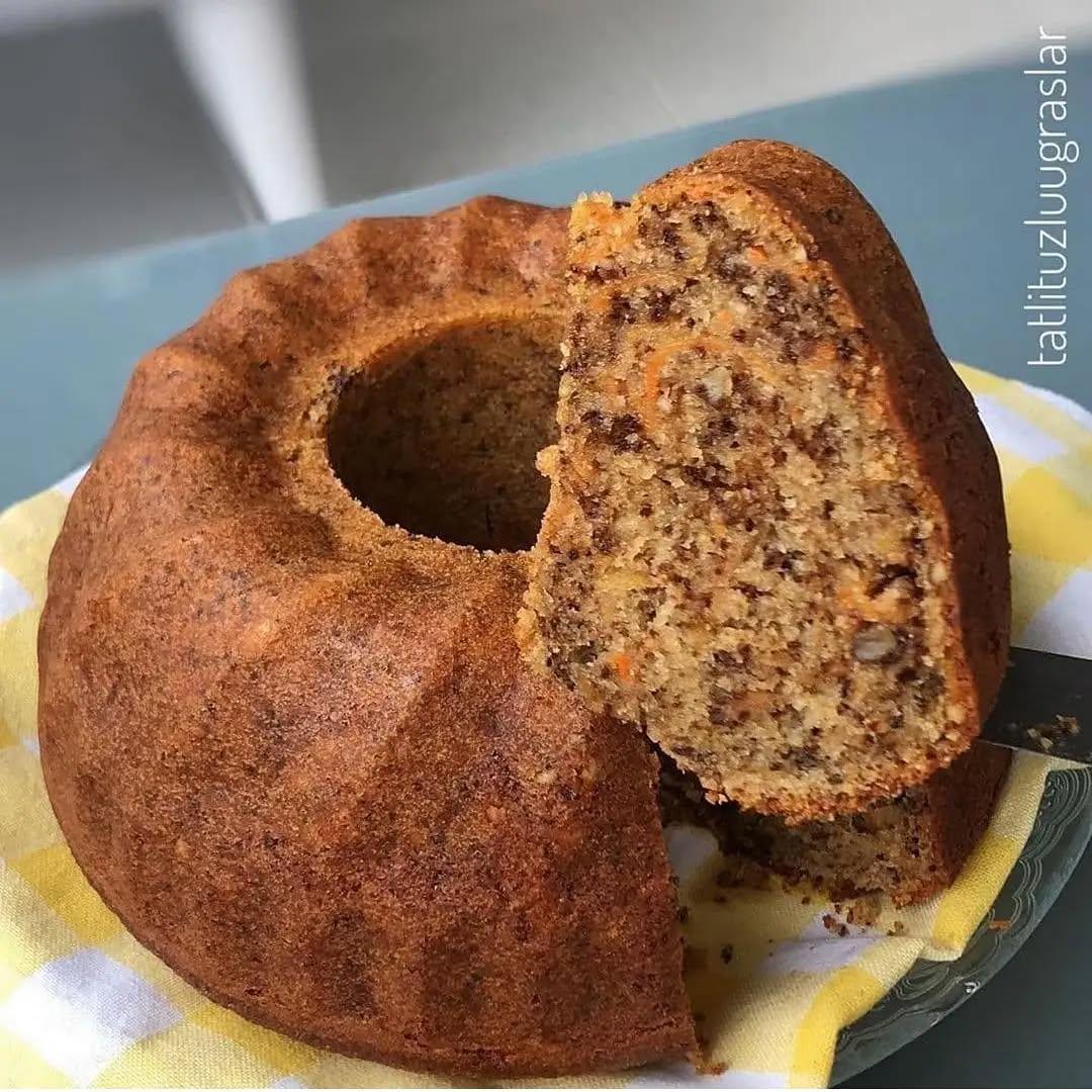 Carrot and Walnut Cake