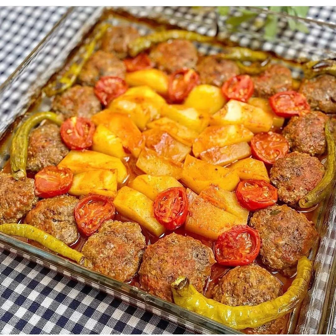 Oven-Baked Meatballs and Potatoes