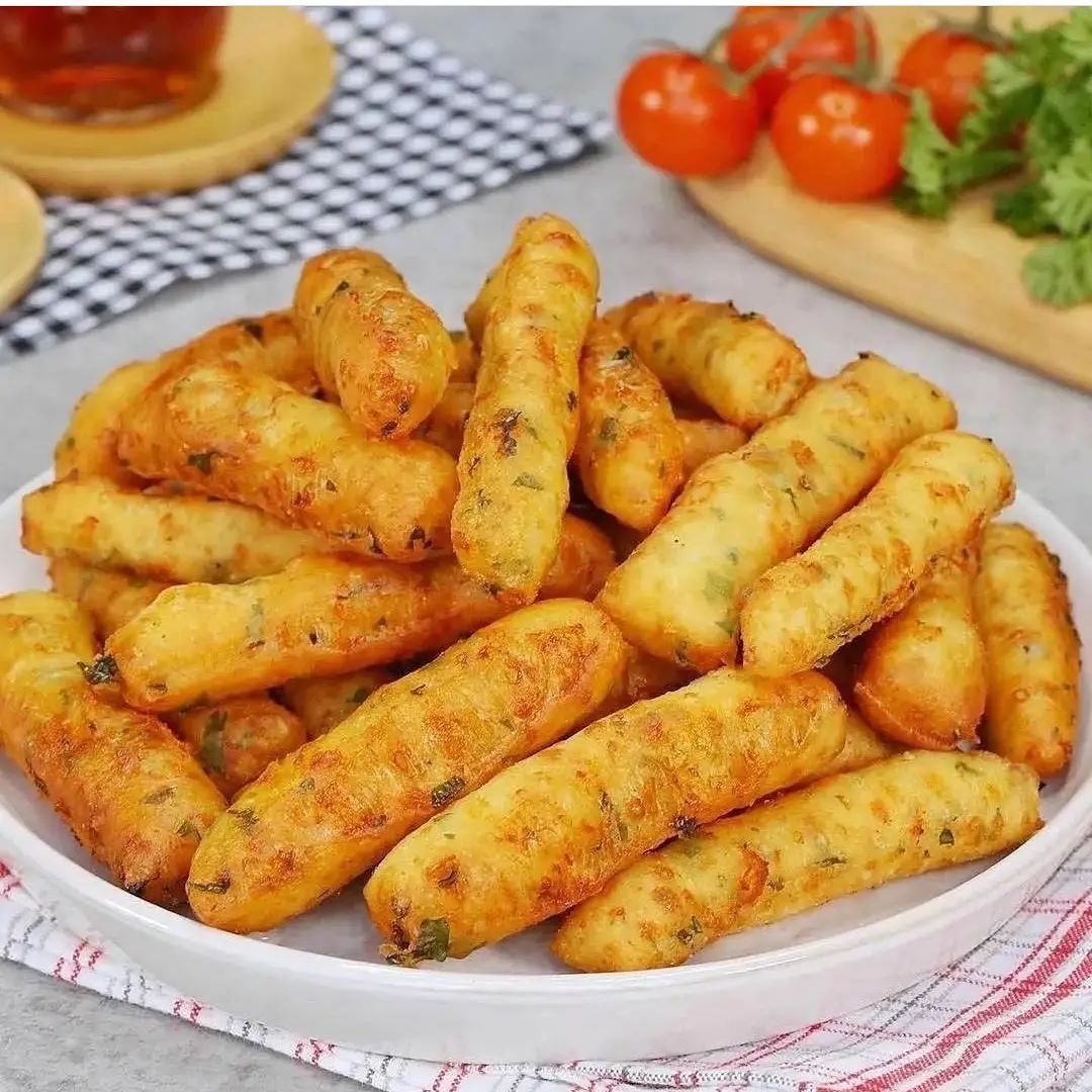 Crispy Puffy Cheese Sticks