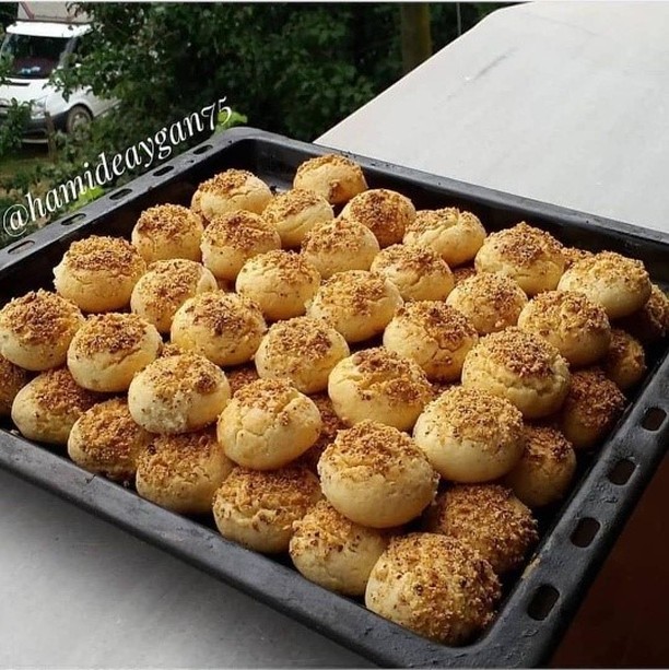 Turkish Hazelnut Cookies with Nut Coating