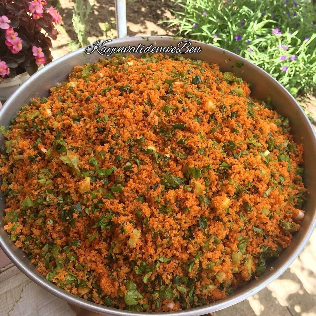 Turkish Bulgur Kısır Salad