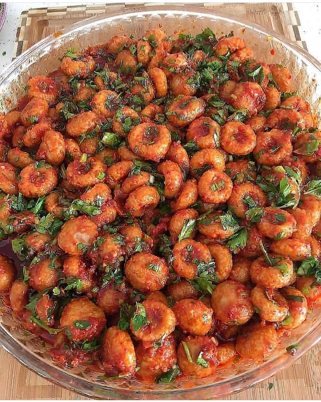 Bulgur Meatballs with Tomato Sauce