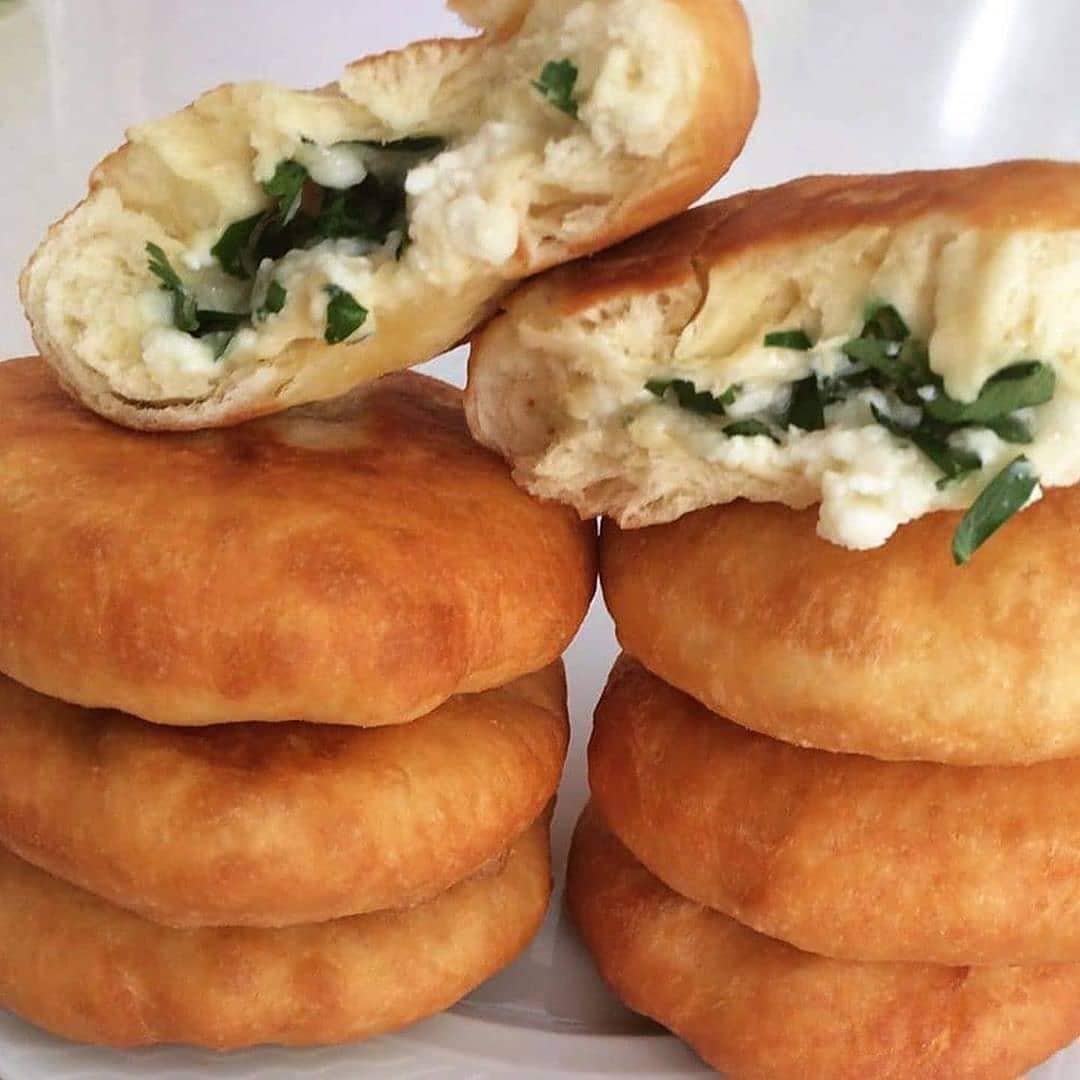 Turkish Fried Dough with Cheese Filling
