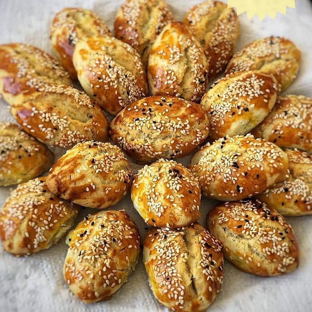 Turkish Dill-Flavored Flaky Pastry