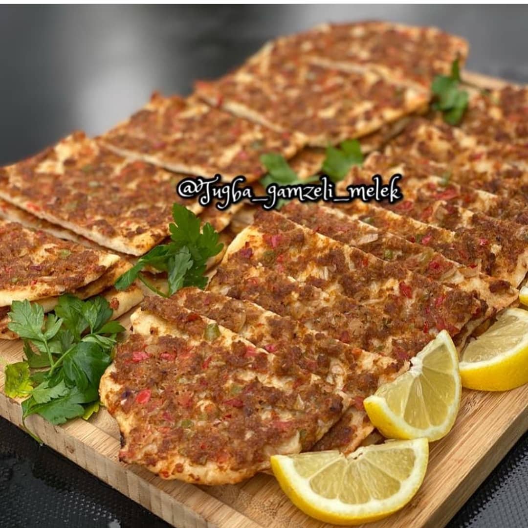 Turkish Minced Meat Pide