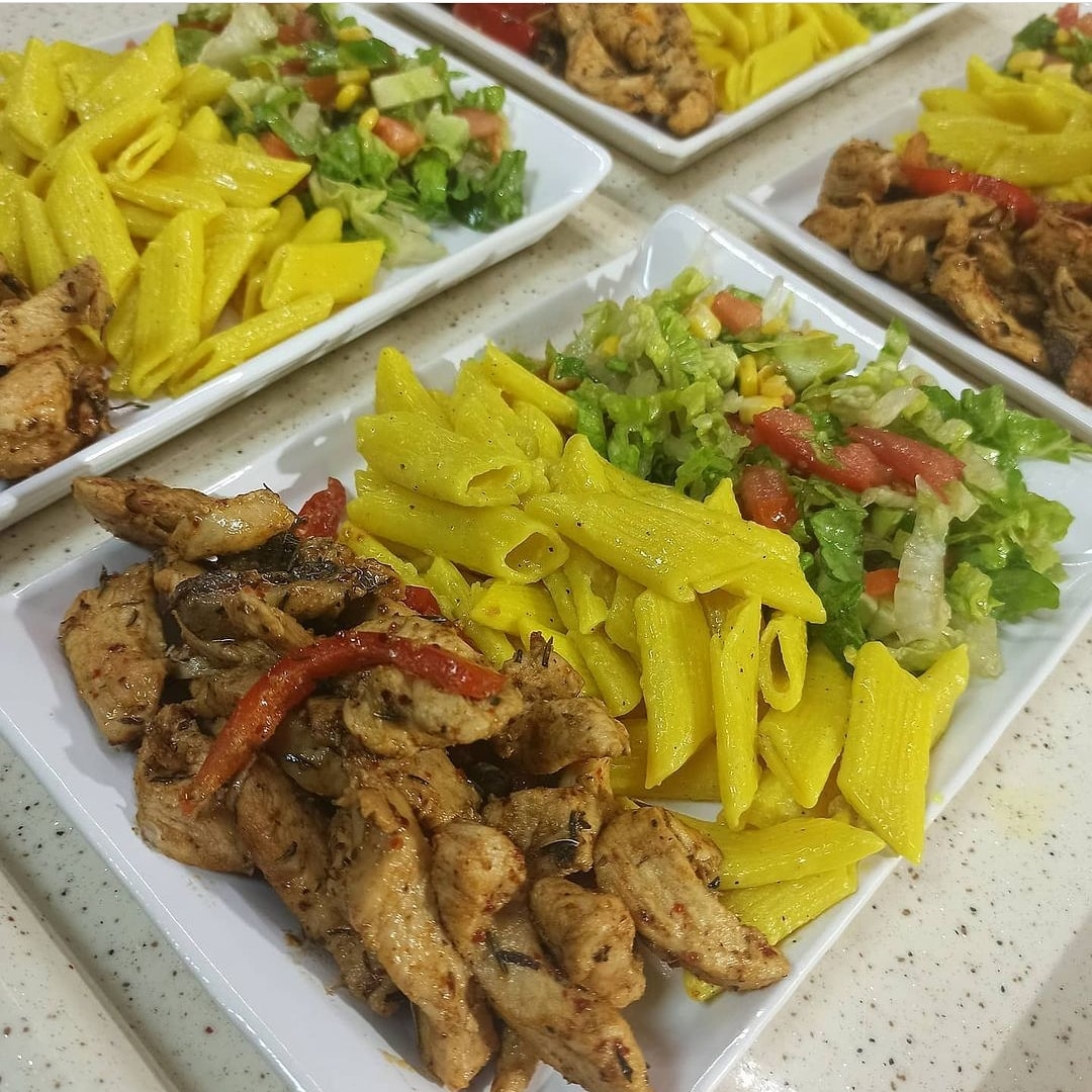 Creamy Turmeric Chicken Pasta