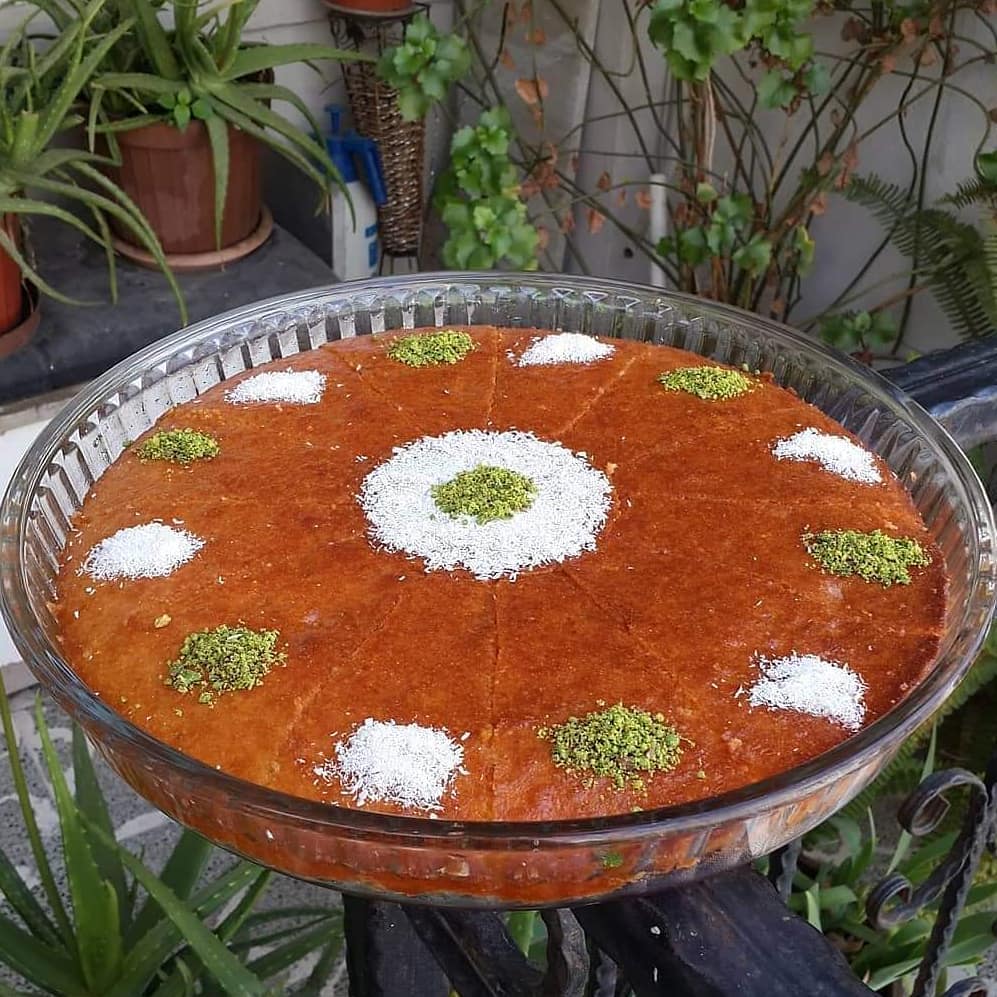 Baked Semolina Yogurt Dessert
