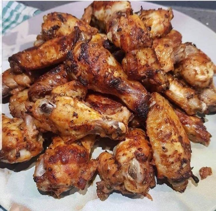 Grilled-Style Oven-Baked Chicken Wings