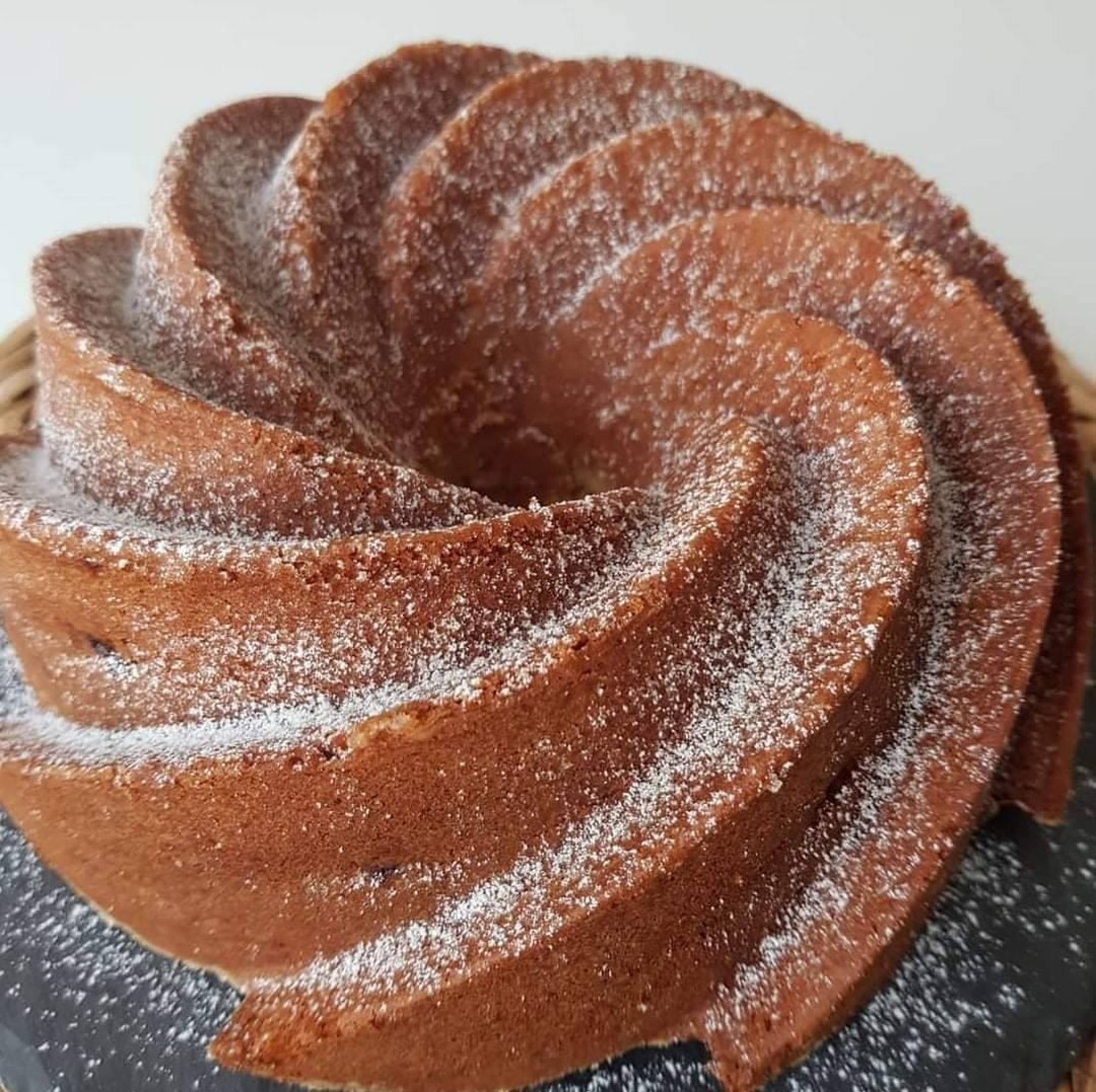 Apple Cinnamon Cake