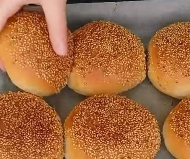 Turkish Sesame Cheese Pastry