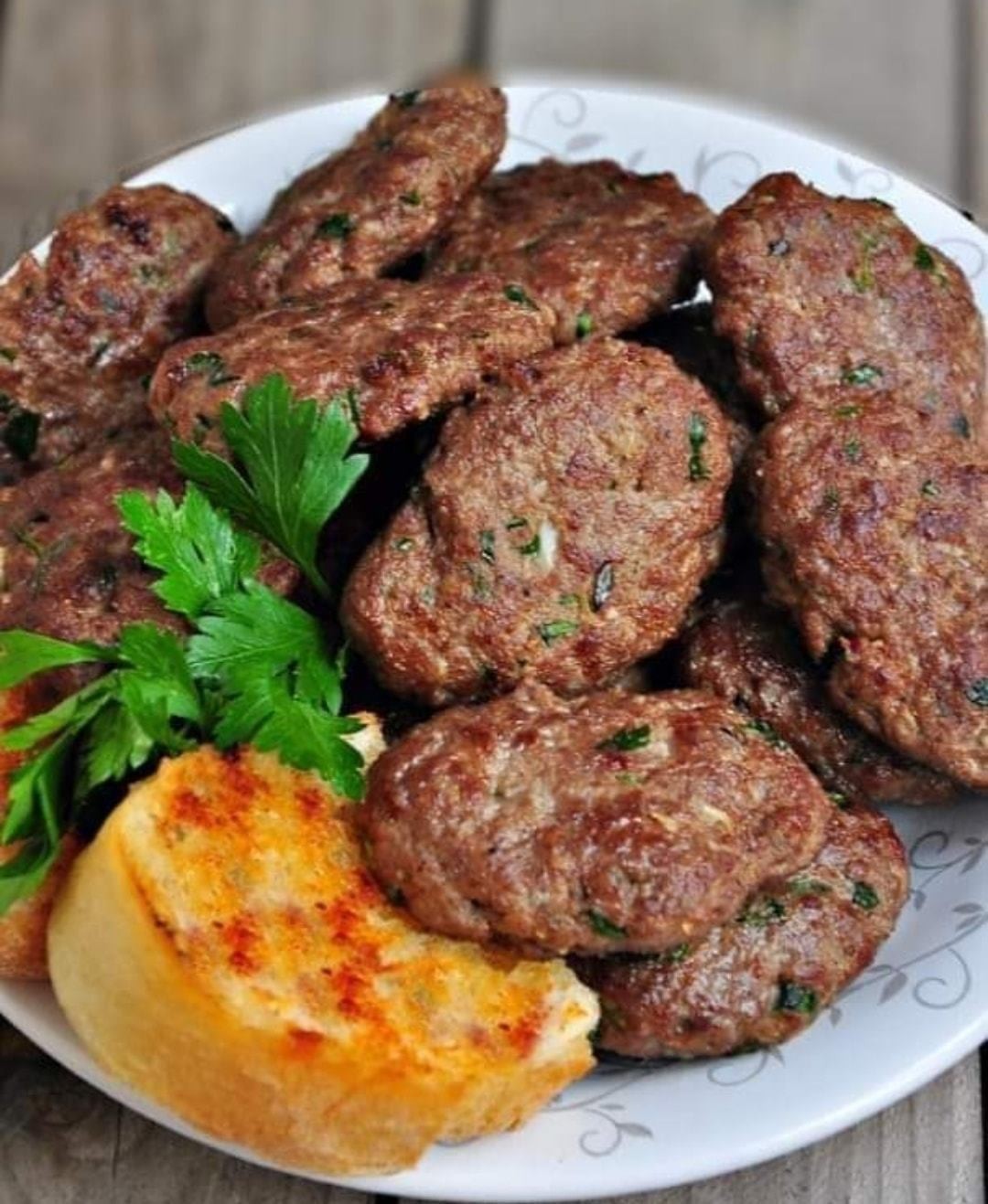 Mom's Classic Turkish Meatballs