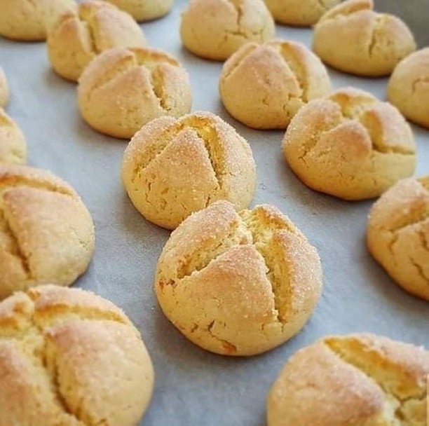 Baked Orange Flavored Cookies