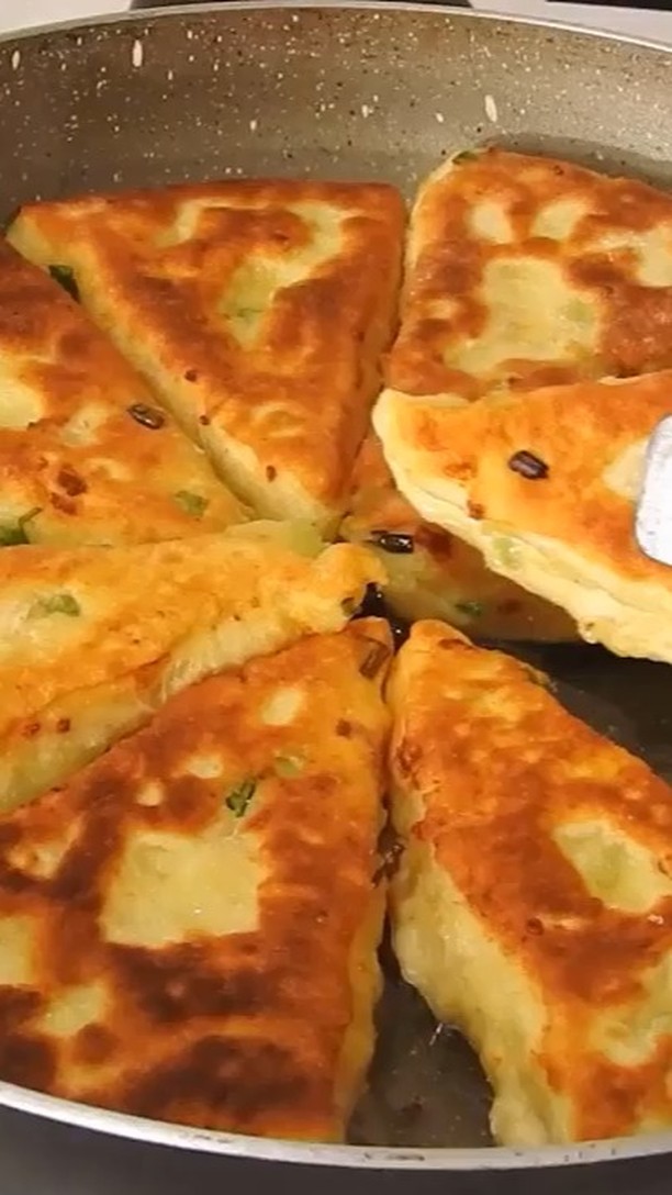 Quick Pan-Fried Cheese Fritters