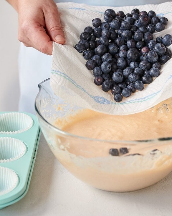 Quick Protein Blueberry Quark Muffins