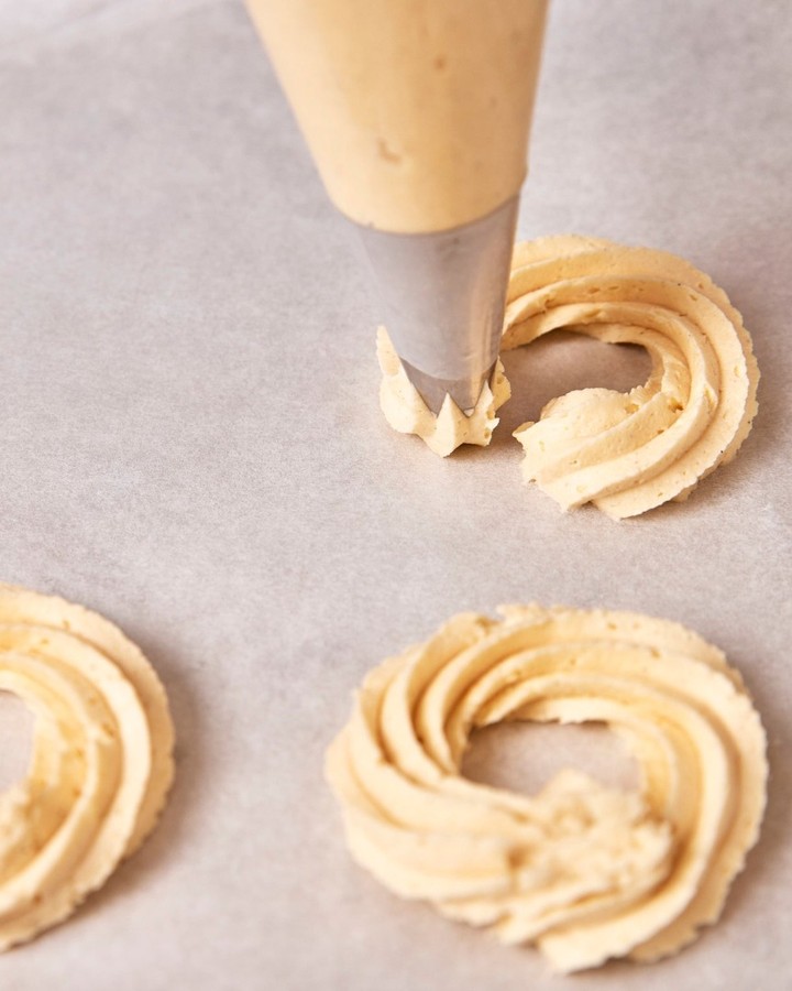 Easy Danish Butter Ring Cookies