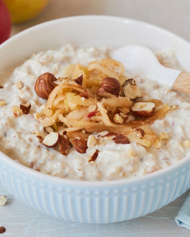 Overnight Swiss Bircher Muesli with Yogurt