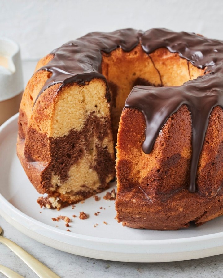 German Eggnog Marble Bundt Cake