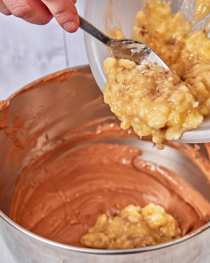Easy Moist Chocolate Banana Brownies