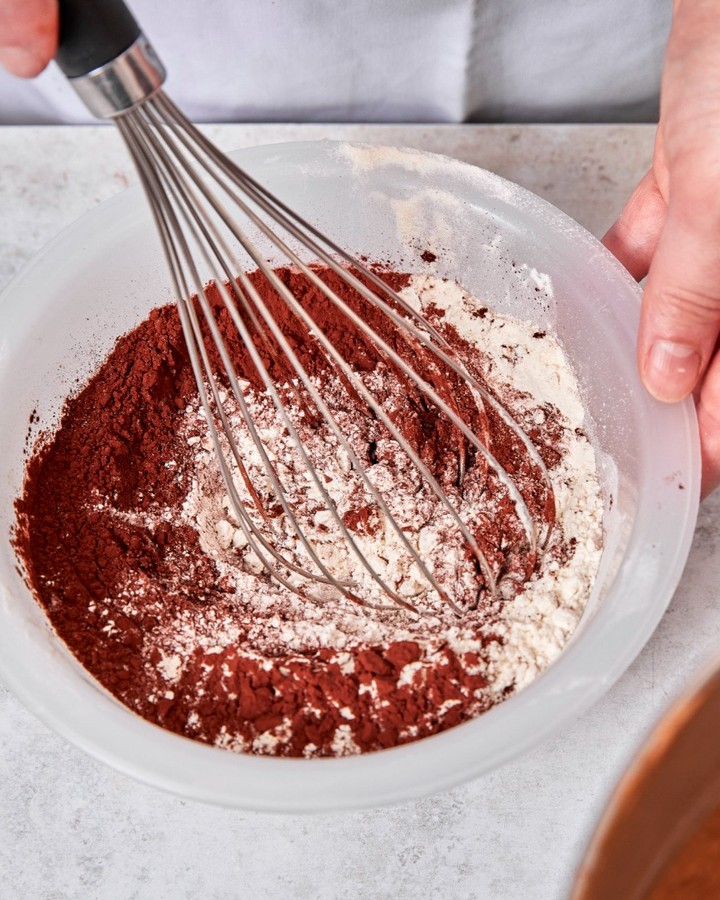 Easy Moist Chocolate Banana Brownies