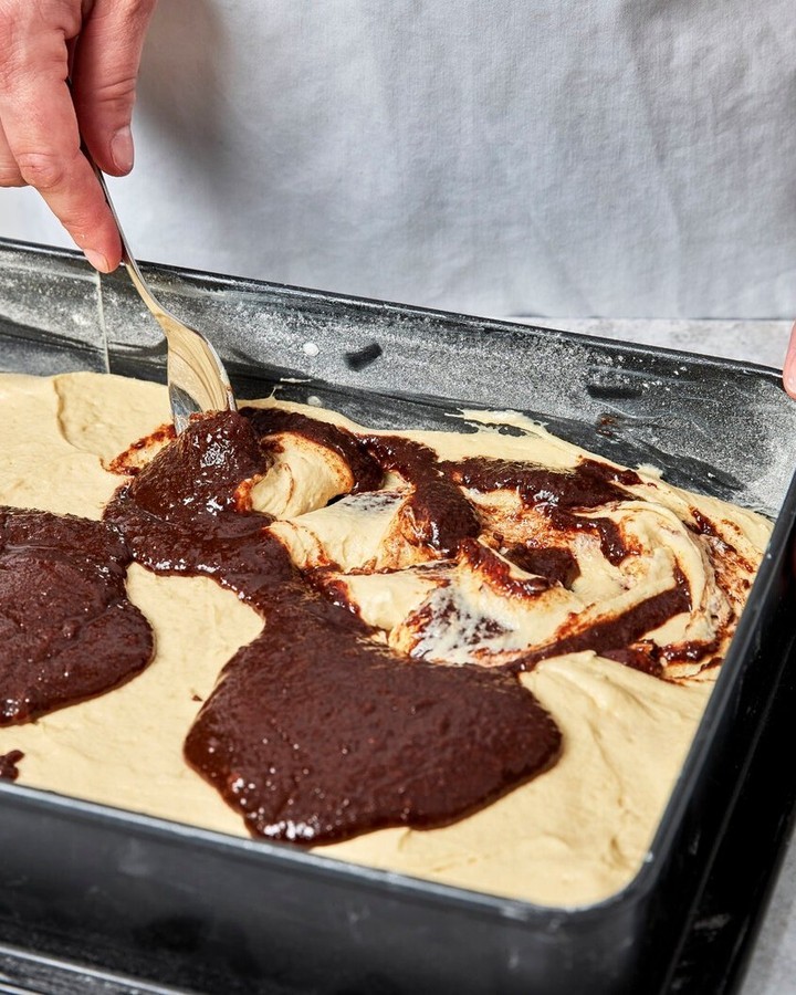 Cinnamon Roll Sheet Cake