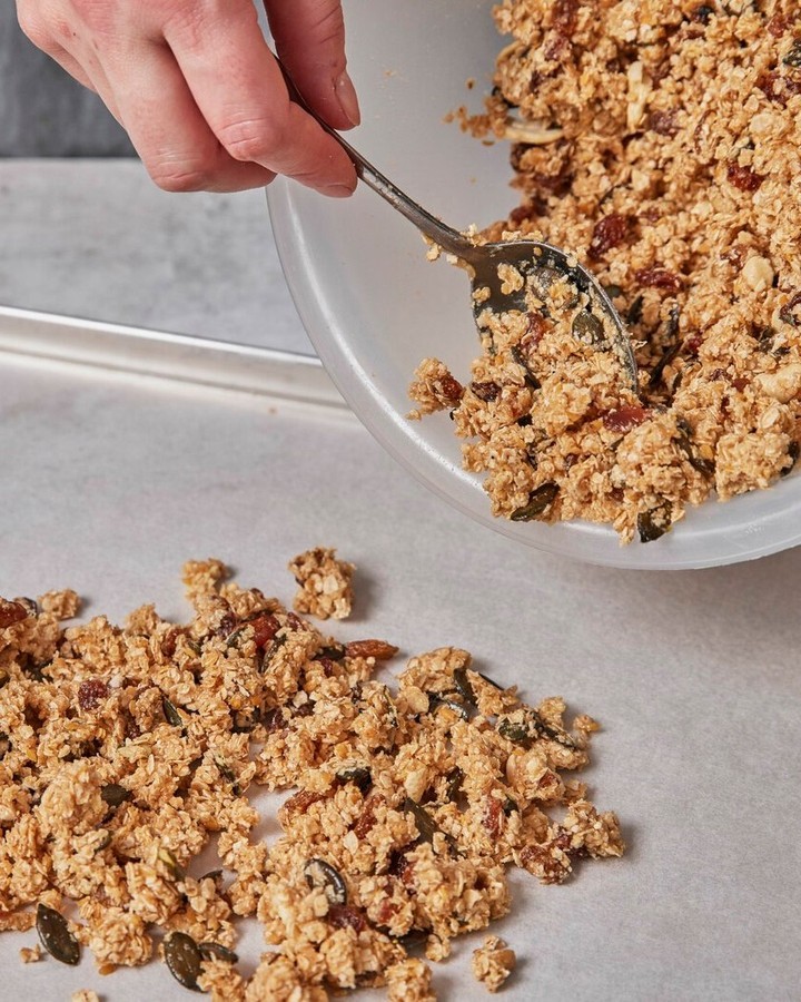 Easy Homemade Crunchy Muesli with Nuts and Seeds