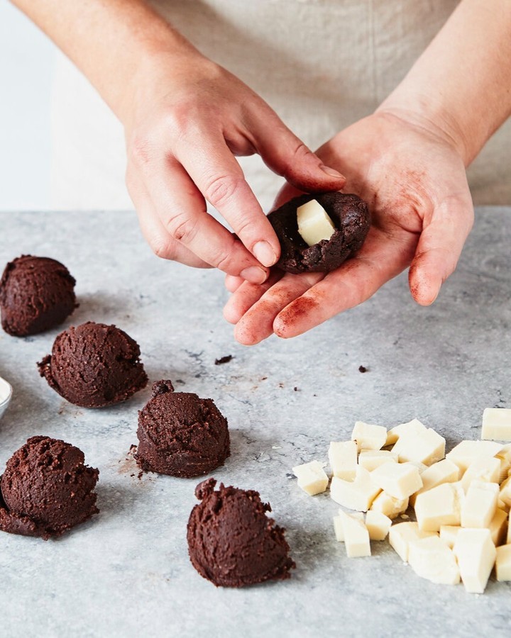 Chocolate Cookies with Molten Chocolate Centers